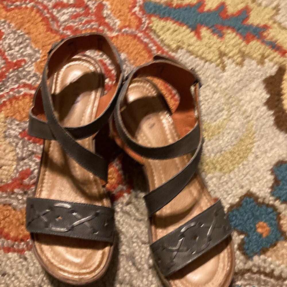 JAFA gray leather platform heel Sandal